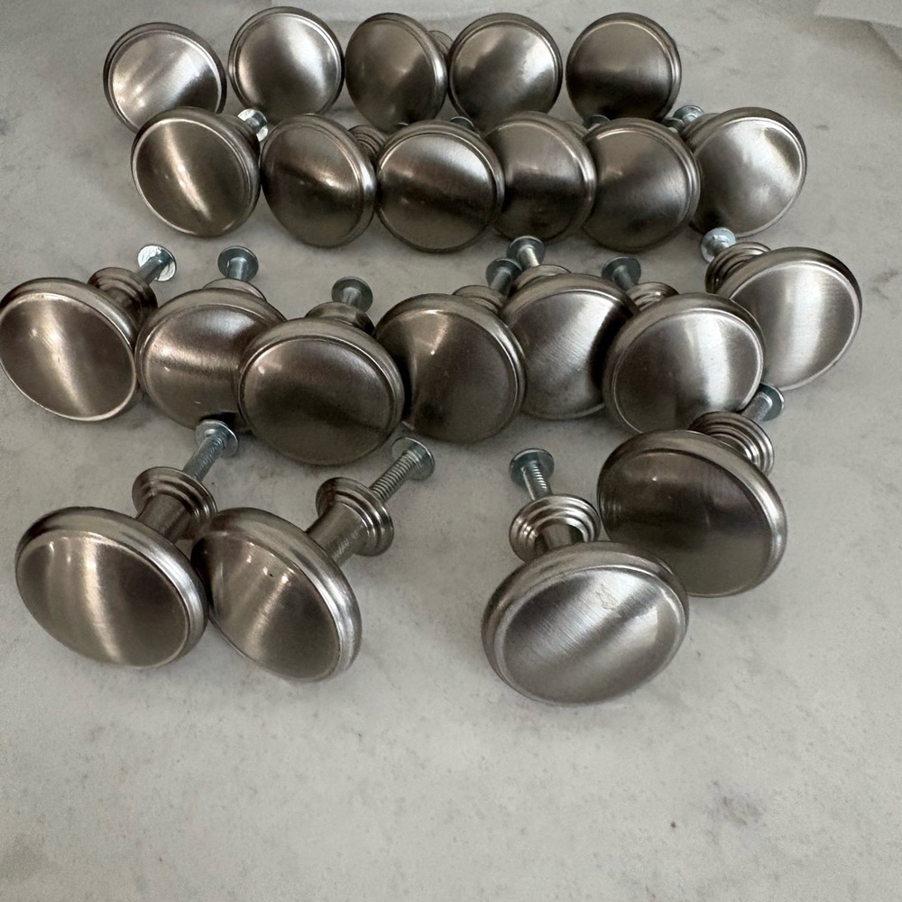 Set of 22 Satin Nickel Cabinet Knobs - Brushed Silver Finish - Picture 2 of 8